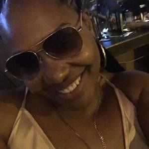 Meet your Posher, Kendra